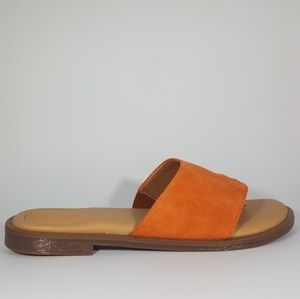 The Flexx Orange Suede Thong Sandal *** runs small